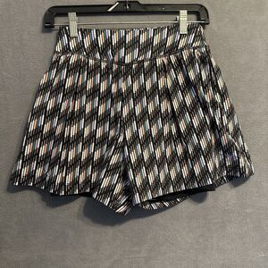 Bad‎ Birdie Range Shorts Womens Size XS Golf Lined Stretch Active Cattail Print